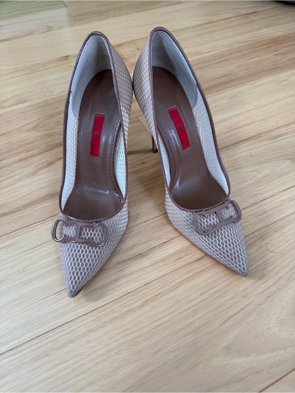 Textured Pointed-Toe High Heels in Taupe - Picture 4 of 16